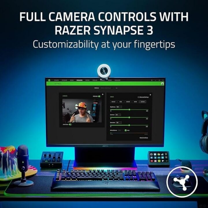 RAZER CAMERA WITH RING LIGHT