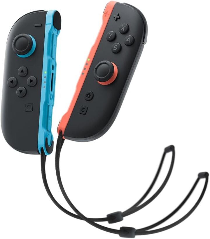 زوج وحدات تحكم Joy-Con لجهاز Nintendo Switch 2 (يسار/يمين) باللونين الأزرق والأحمر (نسخة المملكة العربية السعودية)